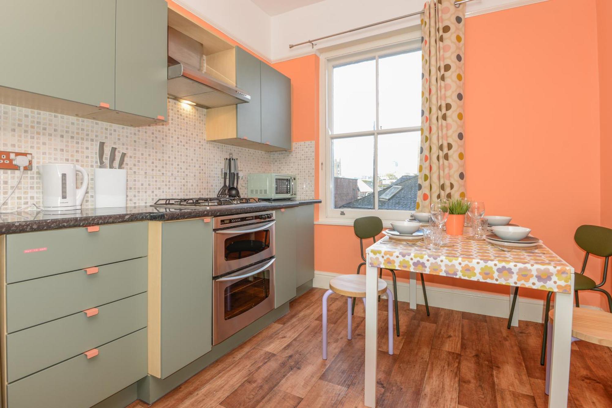 Harbour Court Plymouth - Free Parking - Tucked Away On The Barbican With Courtyard - By Ocean City Retreats 外观 照片
